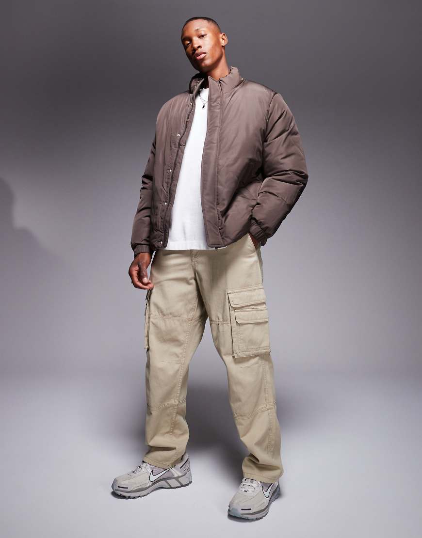 ASOS DESIGN - Pufferjacke in Braun ASOS DESIGN - Pufferjacke in Braun von ASOS DESIGN