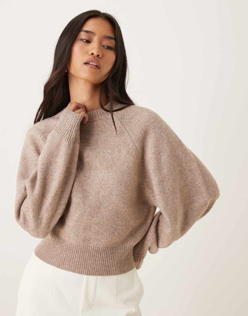 ASOS DESIGN - Pullover in Mokkabraun mit Raglanärmeln und Rundhalsausschnitt-Brown von ASOS DESIGN