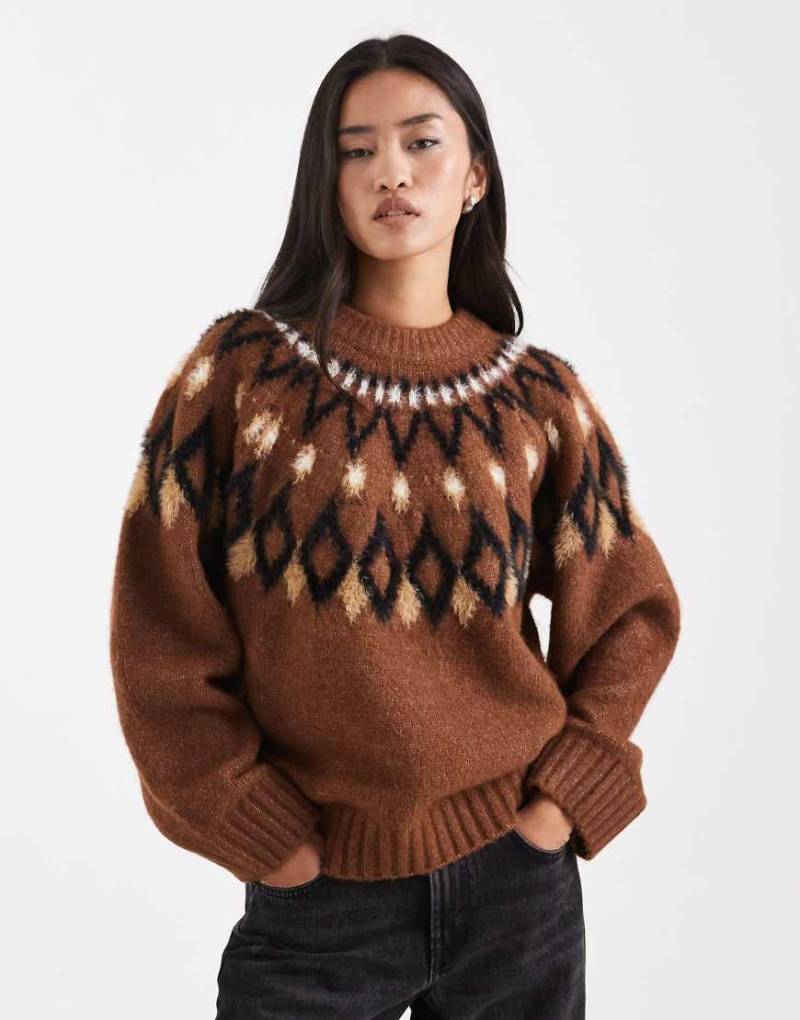 ASOS DESIGN - Pullover in Toffee mit flauschiger, platzierter Passe-Rotbraun von ASOS DESIGN