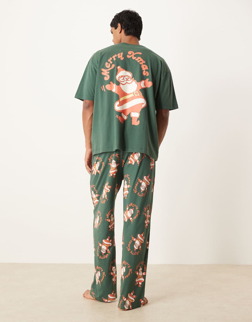 ASOS DESIGN - Pyjama in Grün mit Weihnachtsmann-Grafik im Vintage-Design von ASOS DESIGN