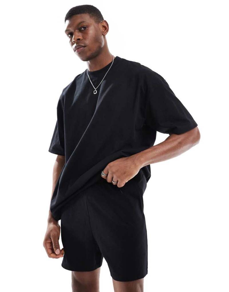 ASOS DESIGN - Pyjama in Schwarz von ASOS DESIGN