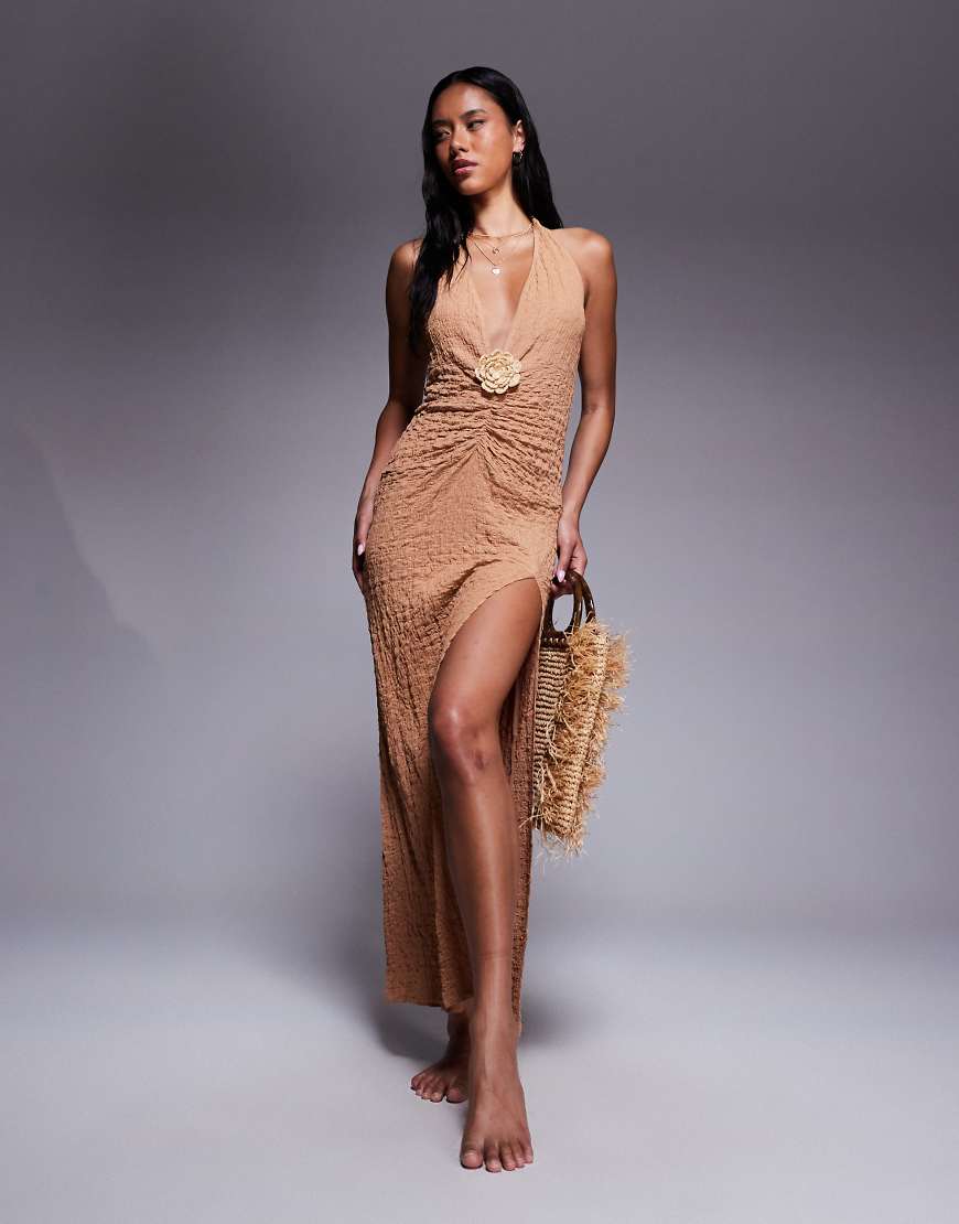 ASOS DESIGN - Raffi - Maxi-Strandkleid in Dunkelbraun mit tiefem Ausschnitt ASOS DESIGN - Raffi - Maxi-Strandkleid in Dunkelbraun mit tiefem Ausschnitt von ASOS DESIGN