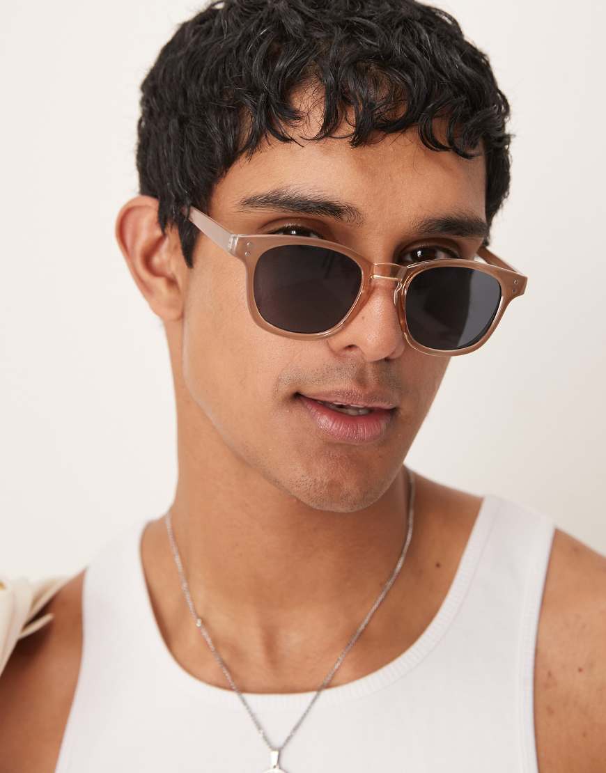 ASOS DESIGN - Rechteckige Sonnenbrille mit Gestell in milchigem Braun und getönten Gläsern-Neutral von ASOS DESIGN
