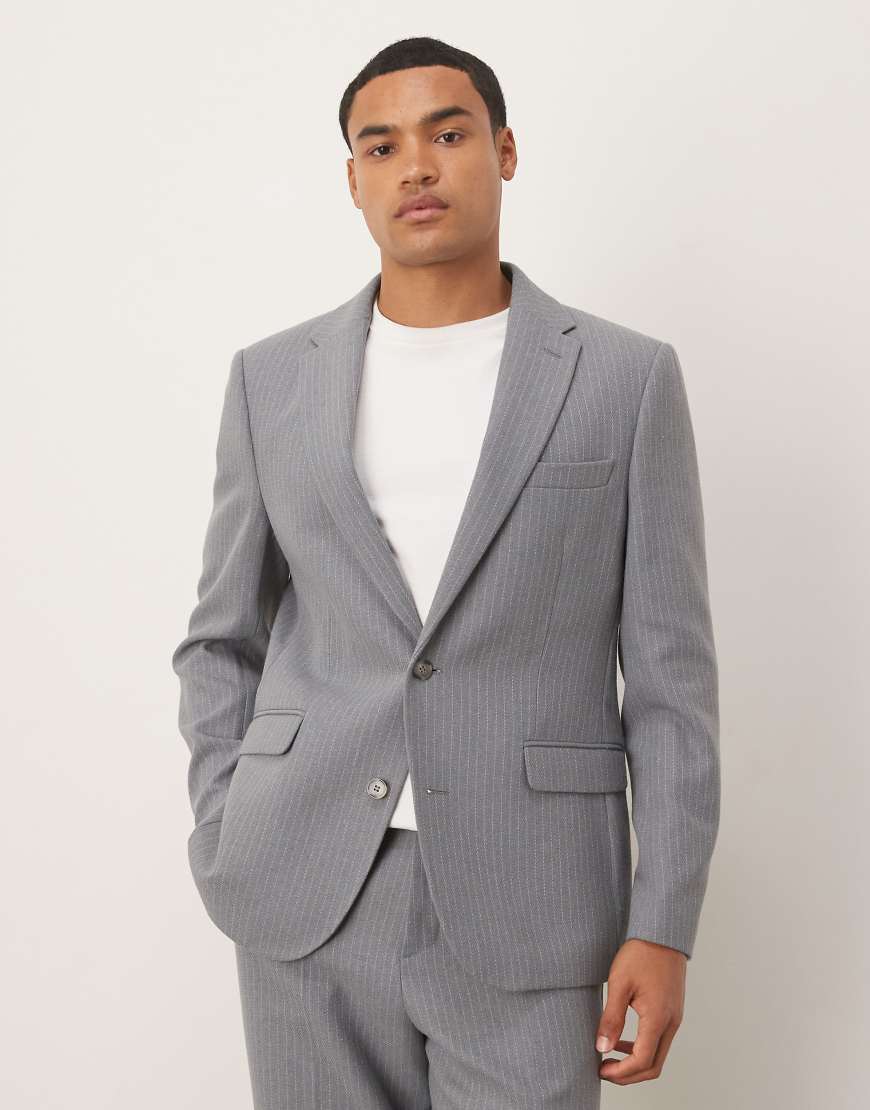 ASOS DESIGN - Regular Fit Anzugjacke in Grau mit Wollanteil und Nadelstreifen von ASOS DESIGN