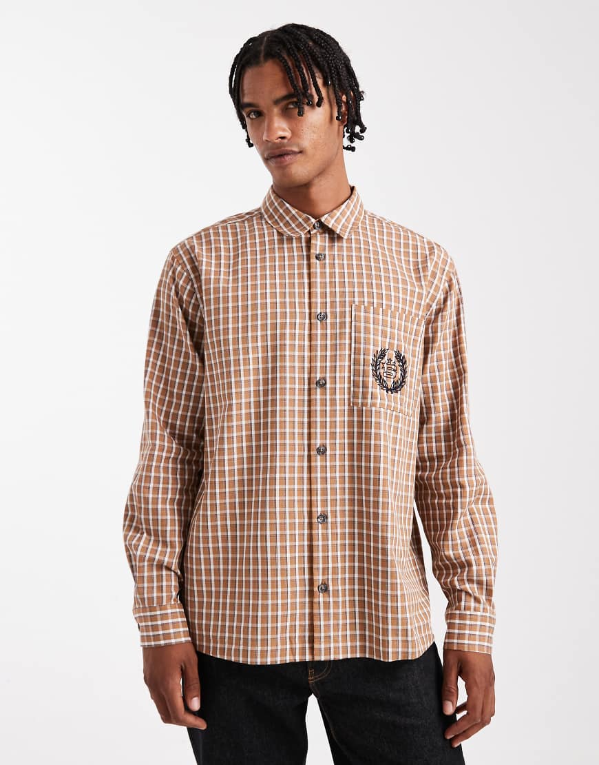 ASOS DESIGN - Relaxed-Fit-Hemd in Braun kariert mit Stickerei auf der Brust-Brown ASOS DESIGN - Relaxed-Fit-Hemd in Braun kariert mit Stickerei auf der Brust-Brown von ASOS DESIGN