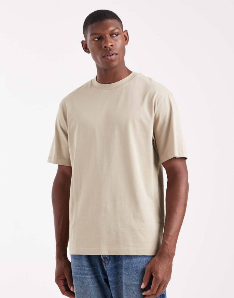ASOS DESIGN - Relaxed Fit Basic-T-Shirt in Steinbeige-Neutral von ASOS DESIGN