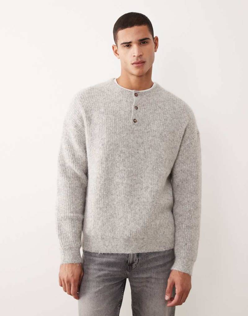 ASOS DESIGN - Relaxed Fit Henley-Strickpullover aus Wollmix in Grau-Neutral von ASOS DESIGN