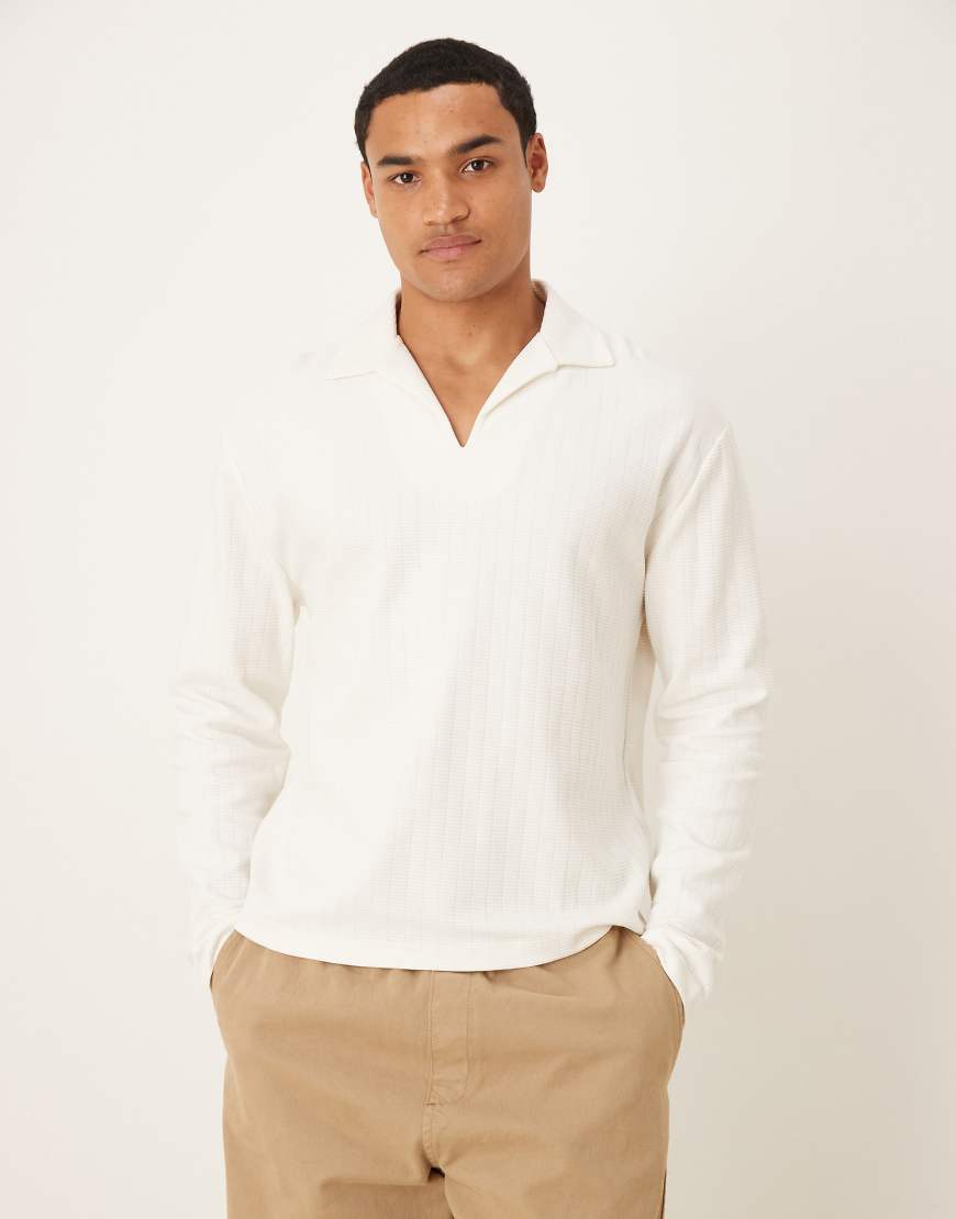 ASOS DESIGN - Relaxed Fit-Polohemd in Creme mit Struktur-Weiß ASOS DESIGN - Relaxed Fit-Polohemd in Creme mit Struktur-Weiß von ASOS DESIGN