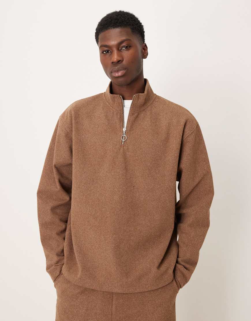 ASOS DESIGN - Relaxed-Fit-Pullover in Braun meliert mit kurzem Reißverschluss-Neutral von ASOS DESIGN