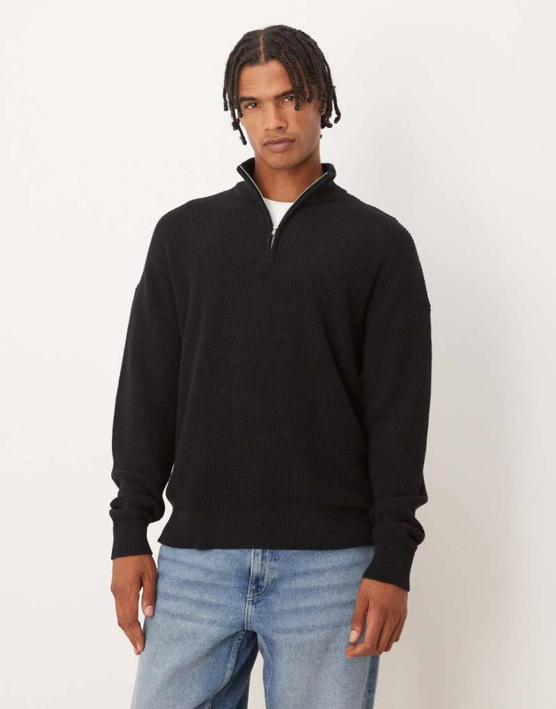 ASOS DESIGN - Relaxed-Fit-Strickpullover in Schwarz aus Pikee mit Trichterkragen von ASOS DESIGN