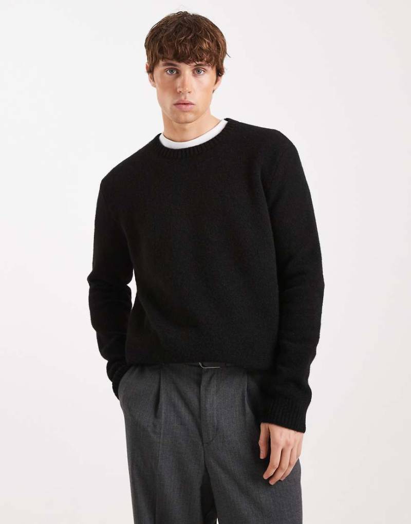 ASOS DESIGN - Relaxed-Fit-Strickpullover in Schwarz mit Rundhalsausschnitt von ASOS DESIGN