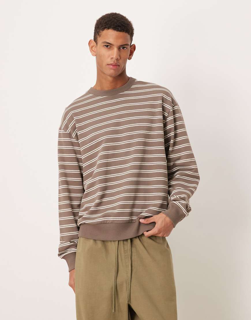 ASOS DESIGN - Relaxed-Fit-Sweatshirt in Braun gestreift-Brown von ASOS DESIGN