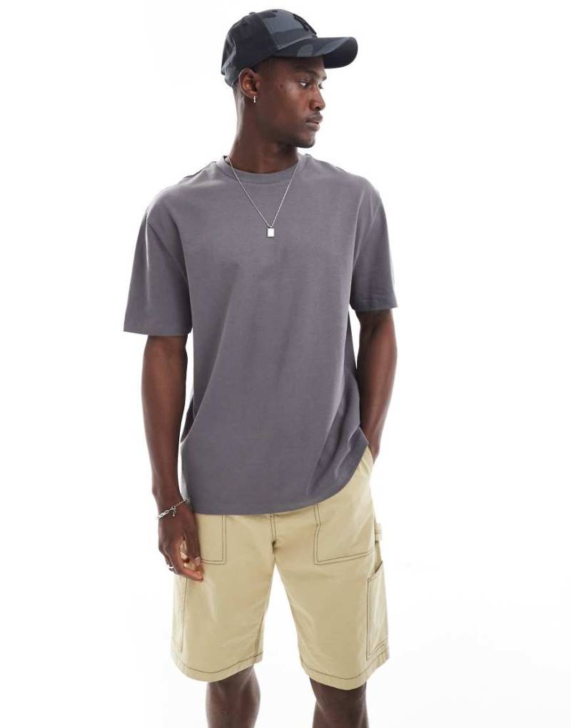ASOS DESIGN - Relaxed-Fit-T-Shirt aus schwerem Stoff in Anthrazit-Grau von ASOS DESIGN