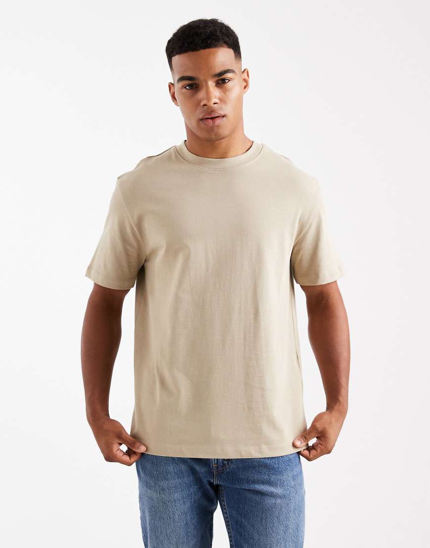 ASOS DESIGN - Relaxed-Fit-T-Shirt aus schwerem Stoff in Steinbeige-Neutral von ASOS DESIGN