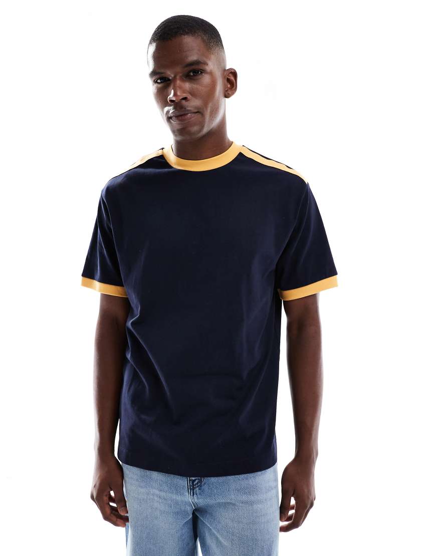 ASOS DESIGN - Relaxed-Fit-T-Shirt in Marineblau mit Kontrast-Detail von ASOS DESIGN