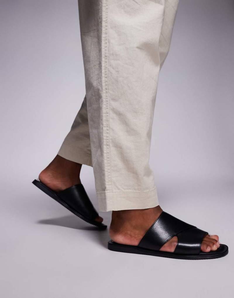 ASOS DESIGN - Riemen-Sandalen aus Leder in Schwarz von ASOS DESIGN