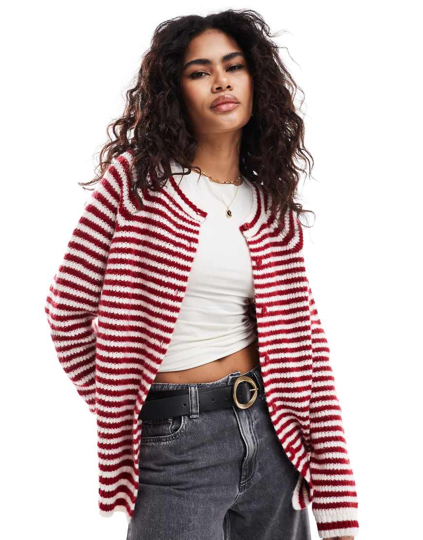 ASOS DESIGN - Rot gestreifte Strickjacke mit Raglanärmeln von ASOS DESIGN