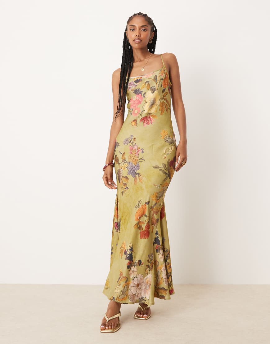 ASOS DESIGN - Satin-Maxikleid mit Blumenmuster und Godets-Bunt von ASOS DESIGN