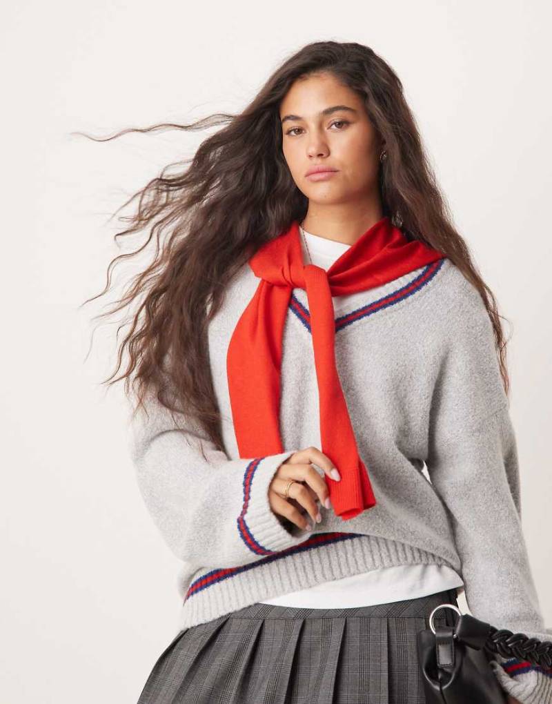 ASOS DESIGN - Schal in Pullover-Optik in Rot von ASOS DESIGN