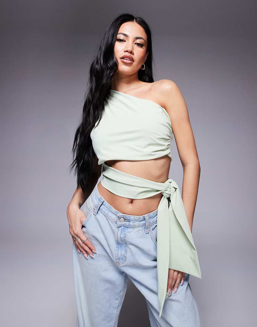ASOS DESIGN - Schlichtes Oberteil in Pistaziengrün mit One-Shoulder-Träger und seitlicher Schnürung von ASOS DESIGN