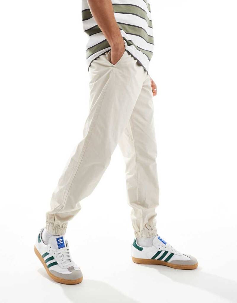 ASOS DESIGN - Schlupfhose in verwaschenem Steinbeige-Neutral von ASOS DESIGN