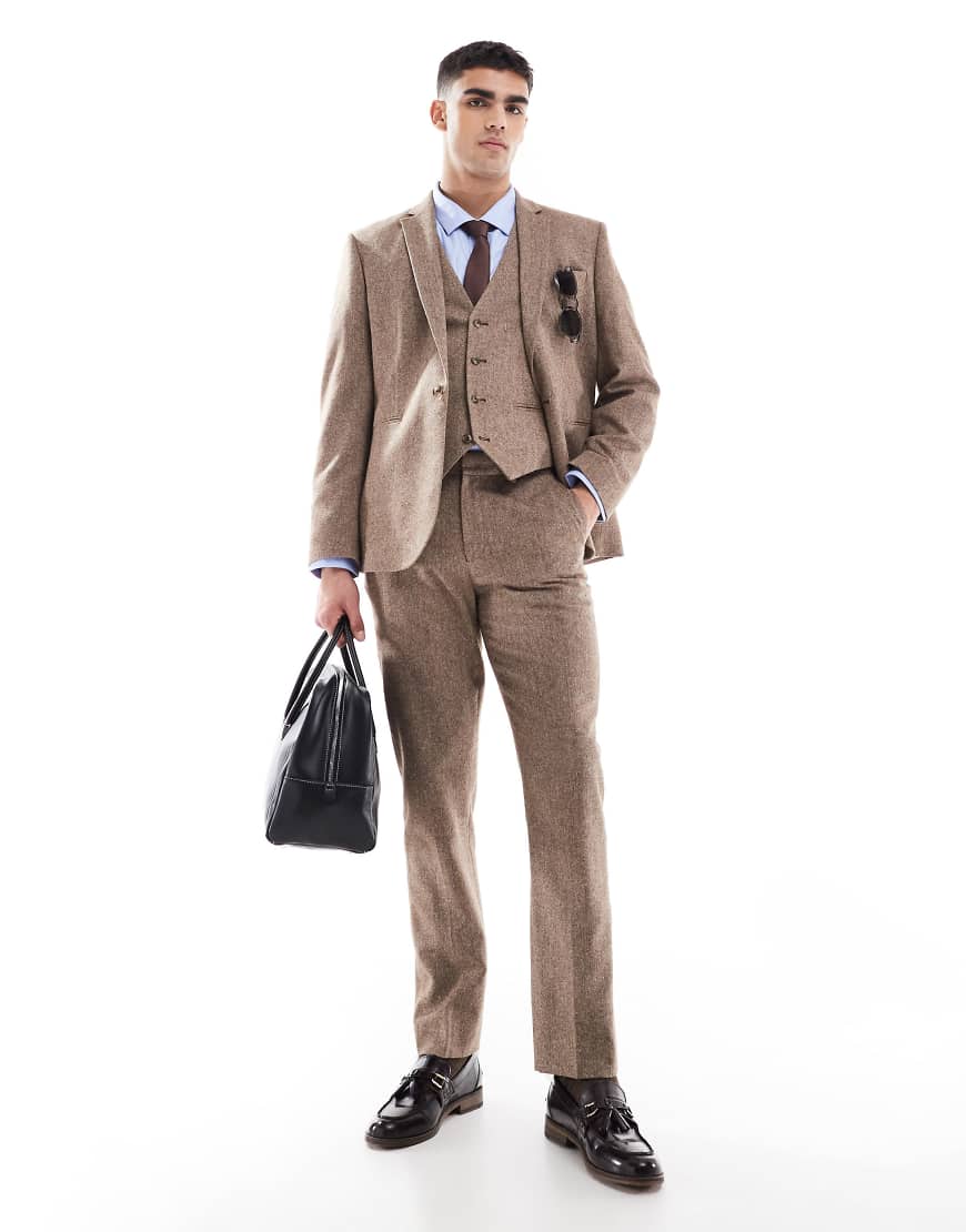 ASOS DESIGN - Schmal geschnittene Anzughose aus Wollmix in Beige-Neutral von ASOS DESIGN