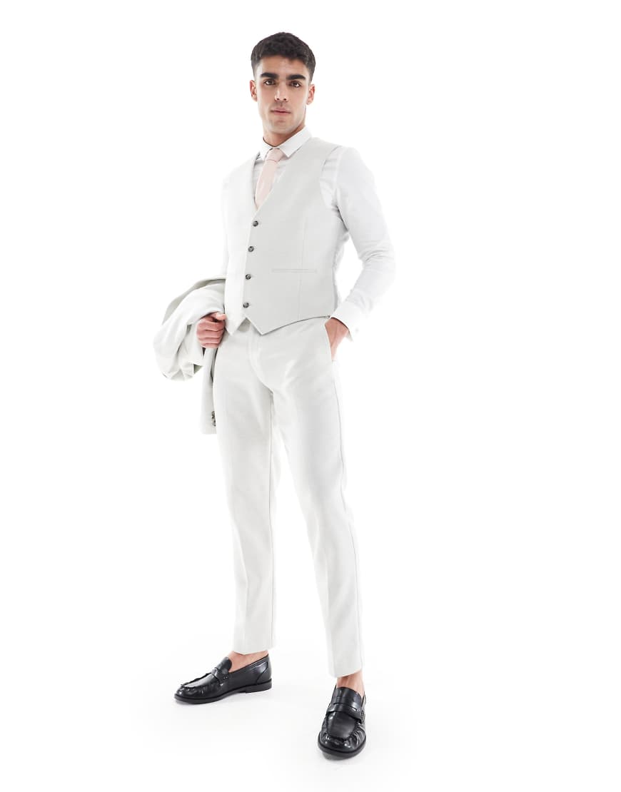 ASOS DESIGN - Schmal geschnittene Anzughose aus Wollmix in Hellgrau ASOS DESIGN - Schmal geschnittene Anzughose aus Wollmix in Hellgrau von ASOS DESIGN
