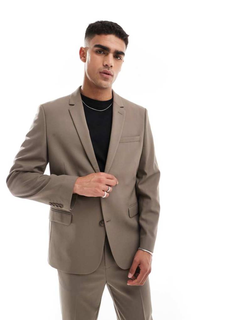 ASOS DESIGN - Schmal geschnittene Anzugjacke aus Twill in Hellbraun von ASOS DESIGN