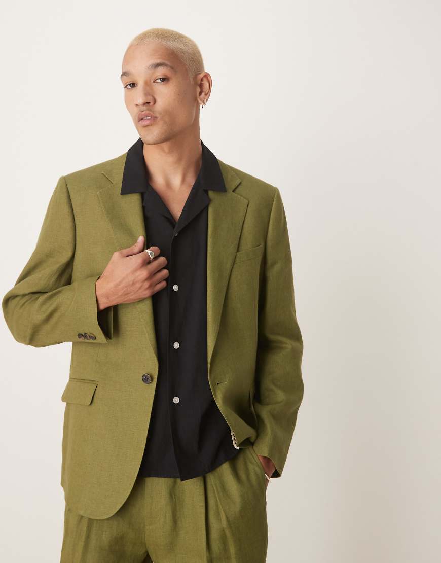 ASOS DESIGN - Schmal geschnittene Anzugjacke aus hochwertigem, reinen Leinen in Grün ASOS DESIGN - Schmal geschnittene Anzugjacke aus hochwertigem, reinen Leinen in Grün von ASOS DESIGN