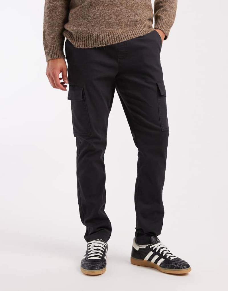 ASOS DESIGN - Schmal geschnittene Cargohose in Schwarz-Neutral von ASOS DESIGN