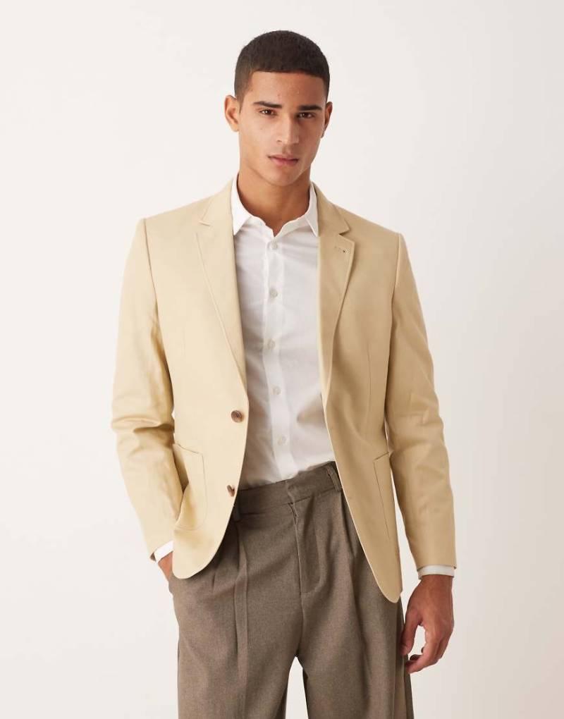 ASOS DESIGN - Schmal geschnittener Blazer aus Baumwoll-Leinenmix in Steinbeige-Neutral von ASOS DESIGN