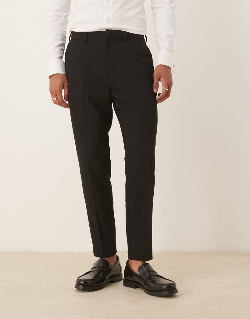 ASOS DESIGN - Schmal zulaufende Anzughose aus Twill in Schwarz von ASOS DESIGN