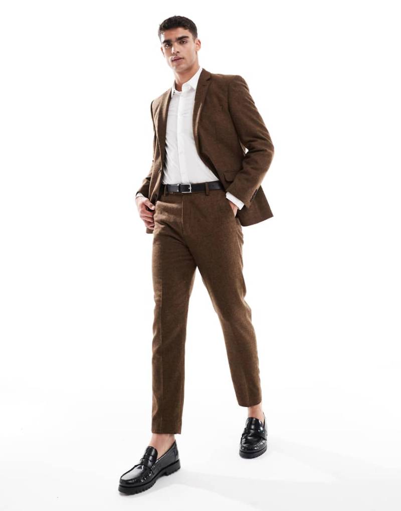 ASOS DESIGN - Schmal zulaufende Anzughose aus Wollmix in Dunkelbraun mit Bindungsmuster von ASOS DESIGN