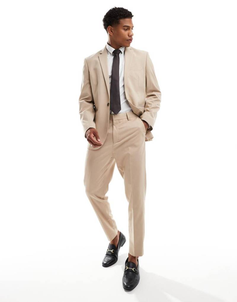 ASOS DESIGN - Schmal zulaufende Anzughose mit Prince-of-Wales-Karo in farblich abgestimmten neutralen Tönen von ASOS DESIGN