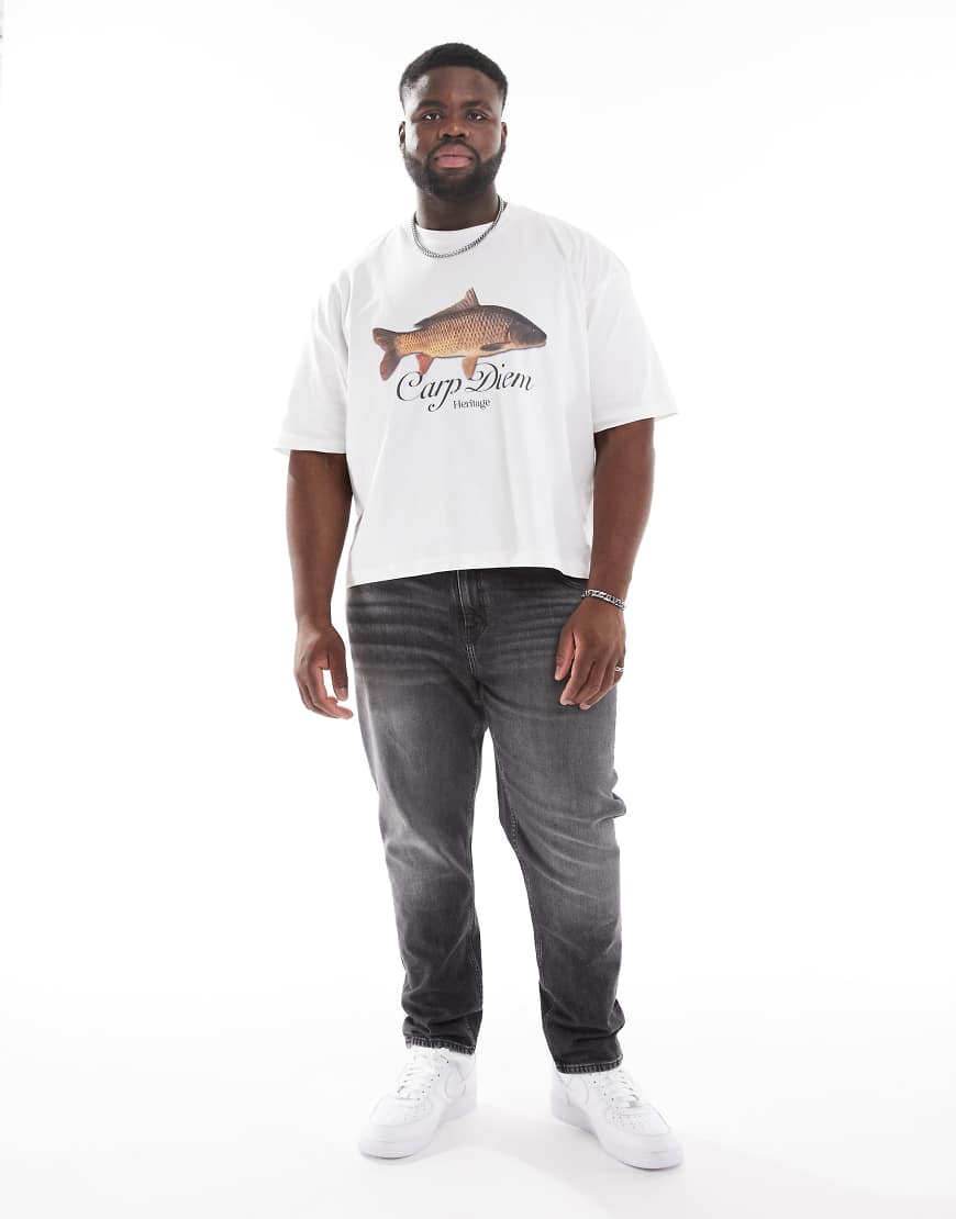 ASOS DESIGN - Schmal zulaufende Stretch-Jeans in verwaschenem Schwarz mit Vintage-Tönung ASOS DESIGN - Schmal zulaufende Stretch-Jeans in verwaschenem Schwarz mit Vintage-Tönung von ASOS DESIGN