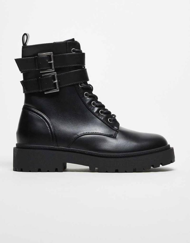 ASOS DESIGN - Schnürstiefel in Schwarz mit dicker Sohle und Riemen von ASOS DESIGN
