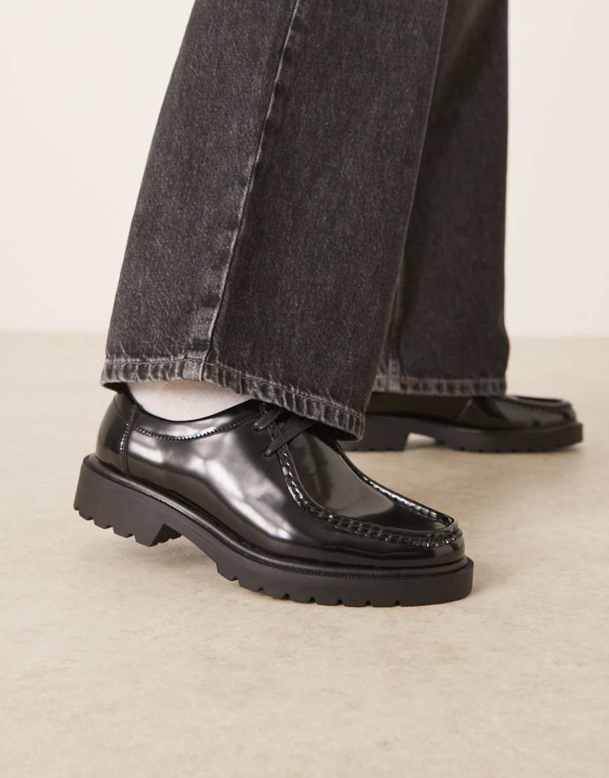 ASOS DESIGN - Schuhe in Schwarz mit eingesetztem Vorderblatt und Schnürung von ASOS DESIGN