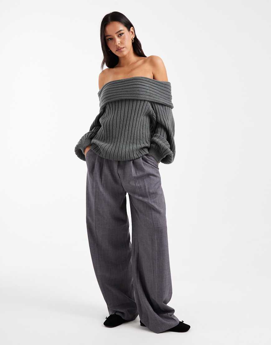 ASOS DESIGN - Schulterfreier Oversize-Pullover aus Rippstrick in Anthrazit mit Ballonärmeln-Grau von ASOS DESIGN