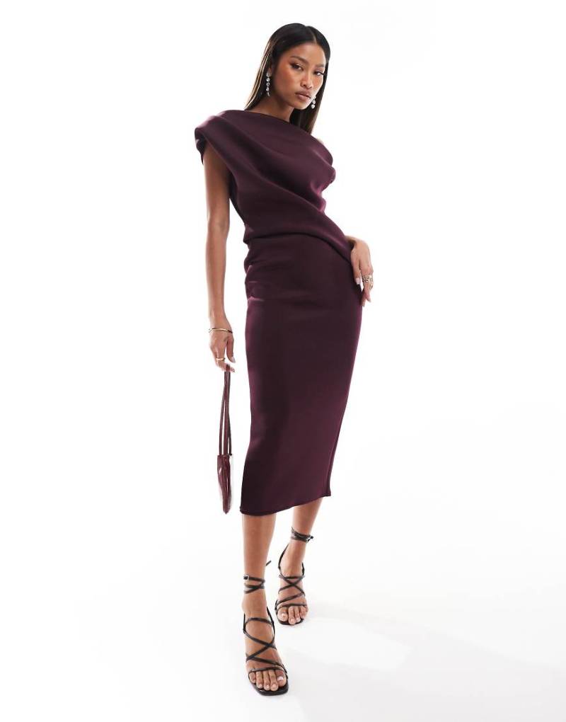 ASOS DESIGN - Schulterfreies, plissiertes Midi-Bleistiftkleid in Aubergine mit Faltendetail an der Taille-Lila von ASOS DESIGN