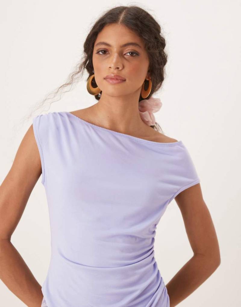 ASOS DESIGN - Schulterfreies Korsett-Oberteil in Babyblau mit geraffter Taille von ASOS DESIGN