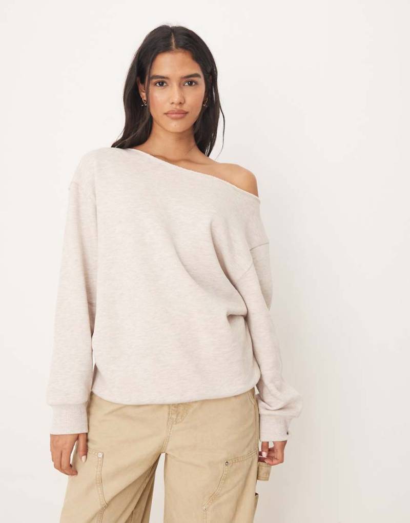 ASOS DESIGN - Schulterfreies Oversize-Sweatshirt in haferbeige meliert-Neutral von ASOS DESIGN
