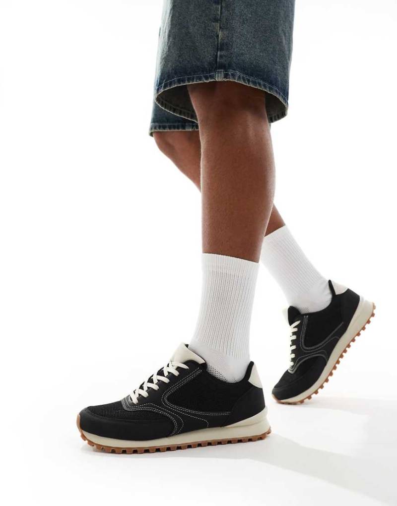 ASOS DESIGN - Schwarze Retro-Sneaker von ASOS DESIGN