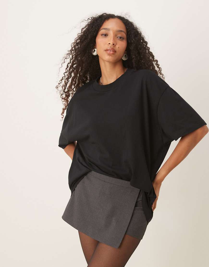 ASOS DESIGN - Schwarzes Oversize-T-Shirt von ASOS DESIGN