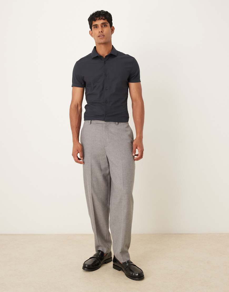 ASOS DESIGN - Schwarzes Oxford-Hemd mit engem Schnitt in normaler Passform von ASOS DESIGN