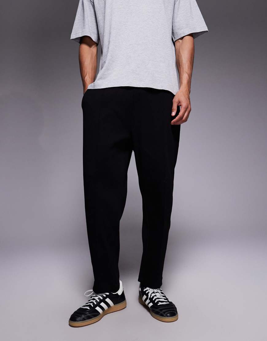 ASOS DESIGN - Schwere, gerade Jogginghose in Schwarz mit fixiertem Saum und Biesen von ASOS DESIGN