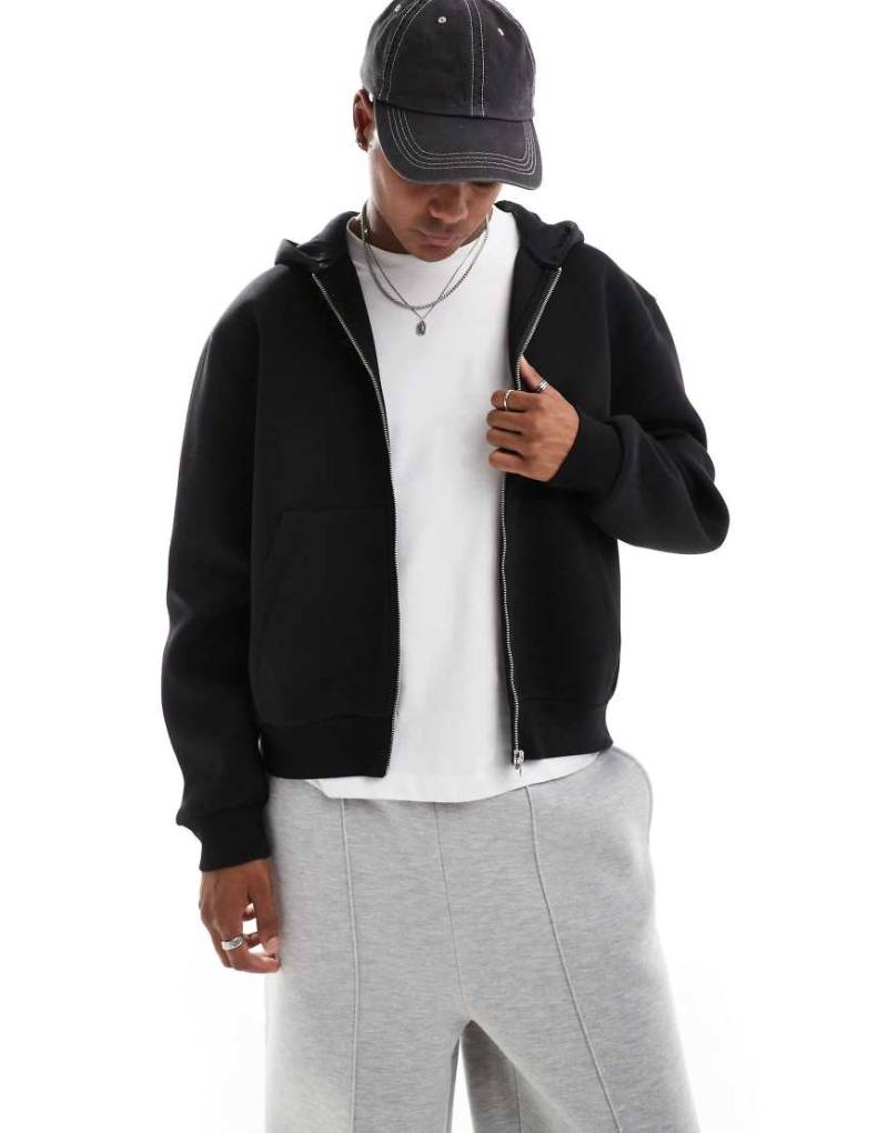 ASOS DESIGN - Schwerer, kastiger Oversize-Kapuzenpullover aus Scuba-Stoff in Schwarz von ASOS DESIGN
