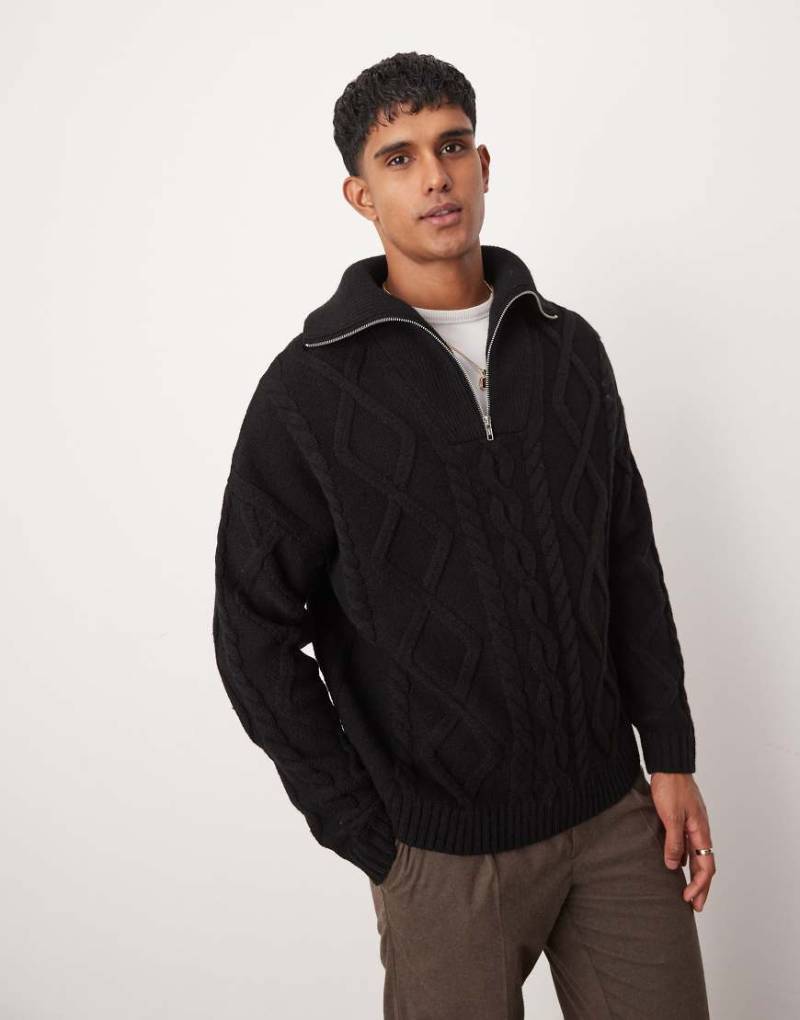 ASOS DESIGN - Schwerer Oversize-Strickpullover aus Wollmix in Schwarz mit Zopfmuster und kurzem Reißverschluss von ASOS DESIGN