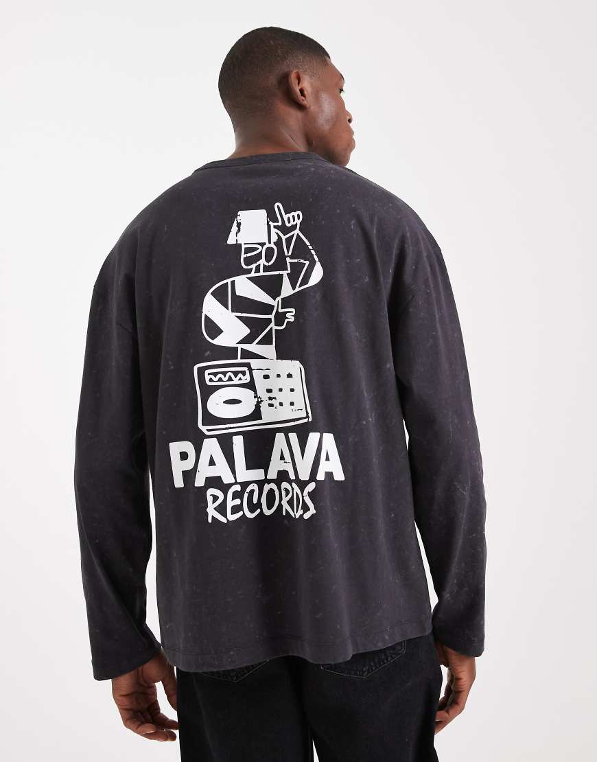 ASOS DESIGN - Schweres, langärmliges Oversize-T-Shirt in verwaschenem Schwarz mit Rückenprint von ASOS DESIGN