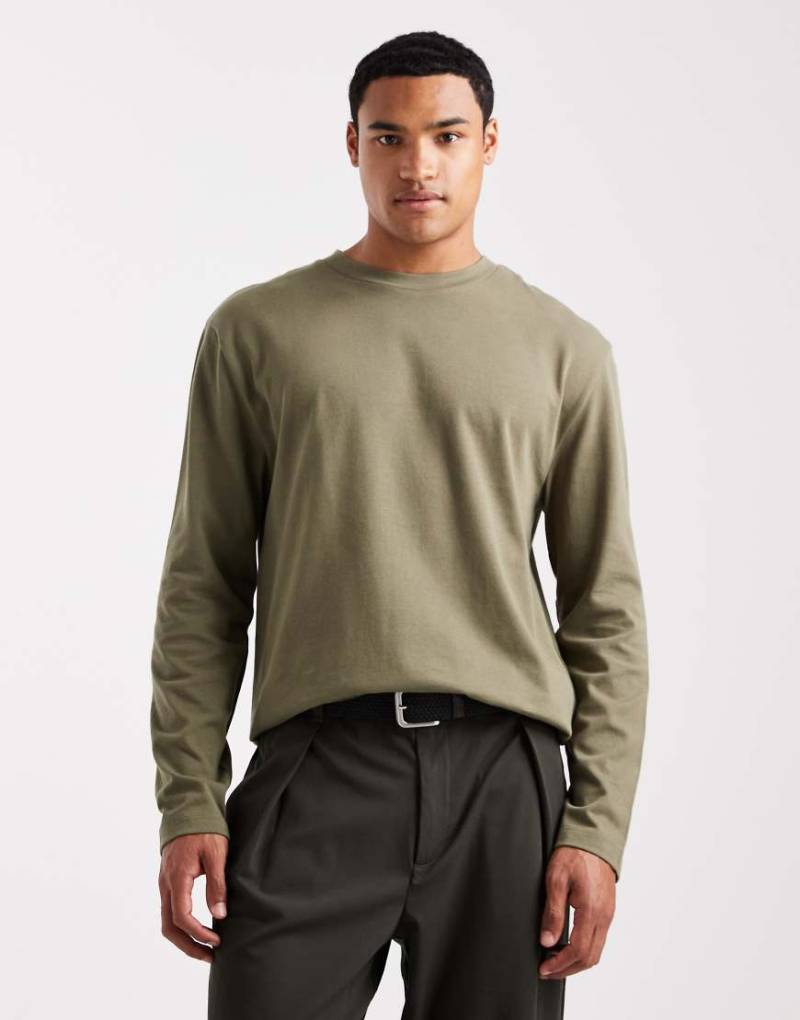 ASOS DESIGN - Schweres, langärmliges Relaxed Fit T-Shirt in Khaki-Grün von ASOS DESIGN
