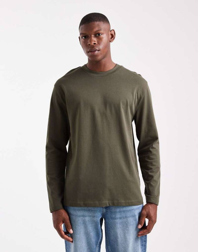ASOS DESIGN - Schweres, langärmliges Relaxed Fit T-Shirt in Khaki-Grün von ASOS DESIGN